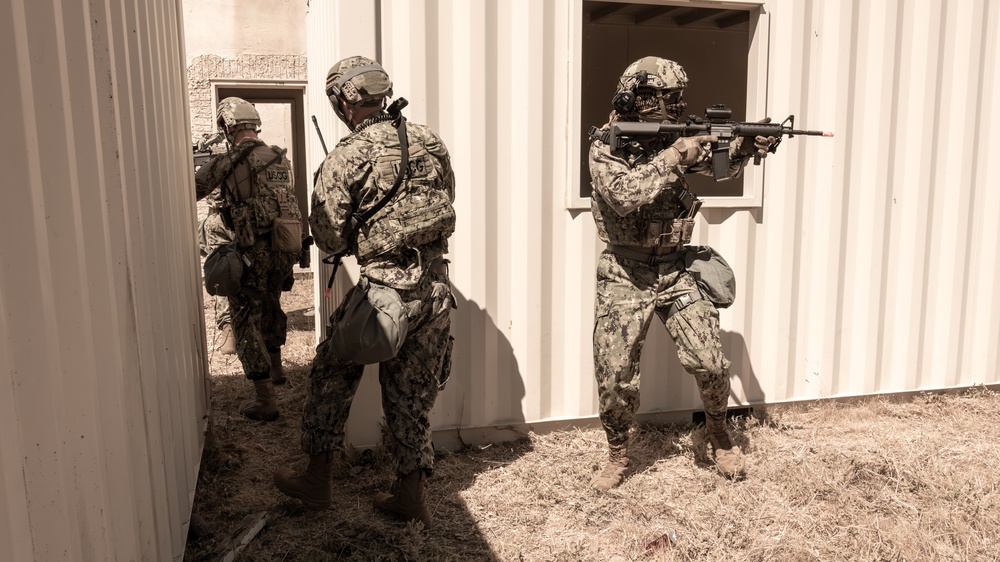 U.S. Coast Guard PSU 312 Field Training Exercise, Fort Hunter Liggett