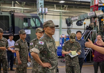 The U.S. Army Materiel Support Command–Korea (MSC-K) welcomes Brig. Gen. Seo, Dong Seol, Republic of Korea (ROK) Joint Chiefs of Staff (JCS) J4 (Logistics), to the Combat Power Generation Center (CPGC) at Camp Carroll.