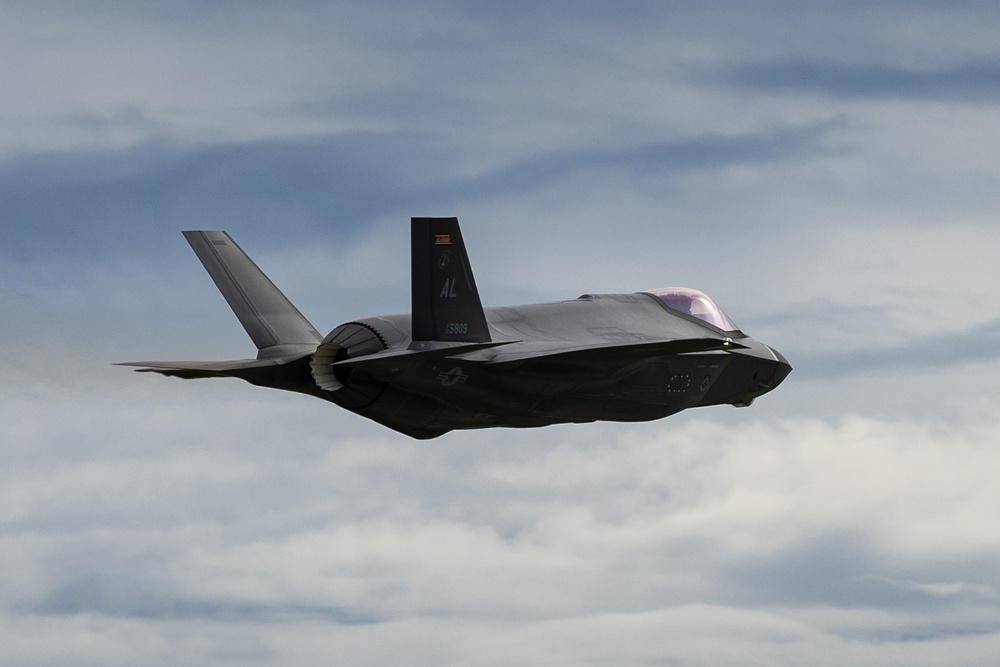 F-35A Lightning IIs thunder over Andersen AFB during DLE 2025