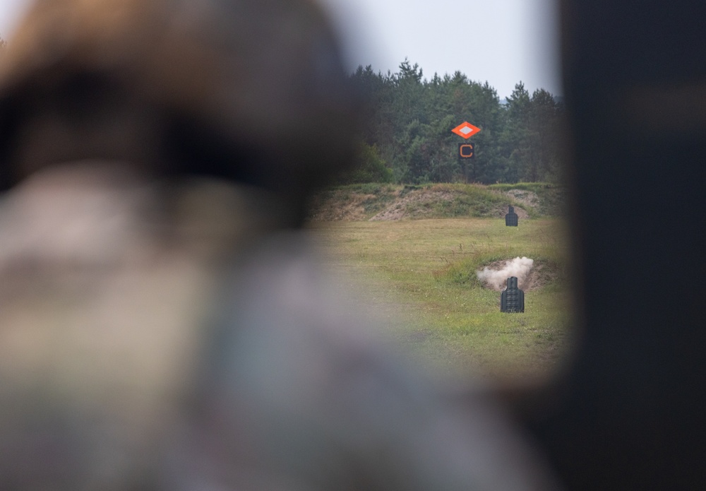 173rd Airborne Brigade Soldiers conduct M4 carbine qualification to prepare for Expert Soldier and Infantry Badge
