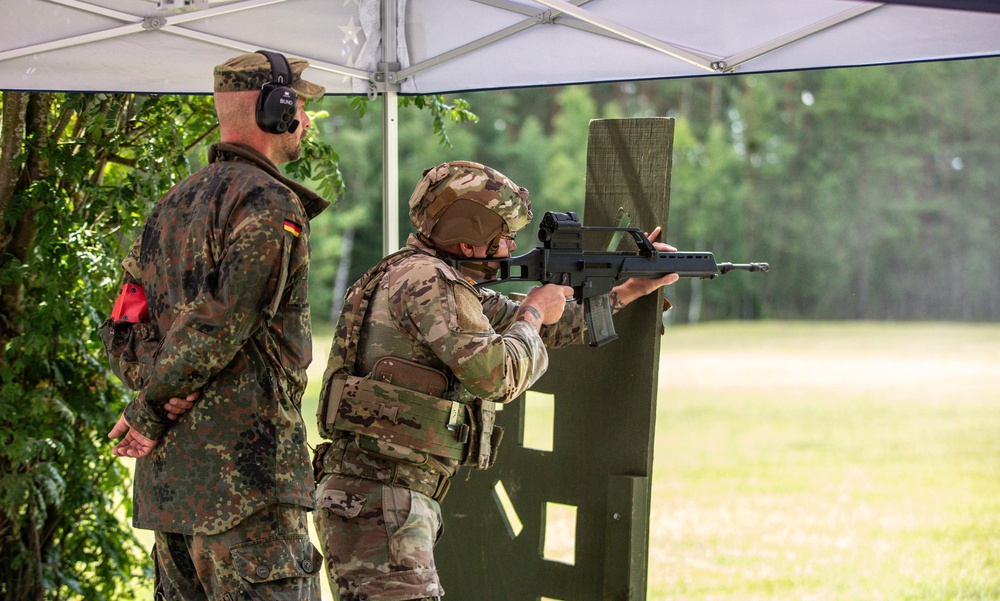 278th ACR Soldiers Train with German Forces to Earn Schützenschnur Marksmanship Badge