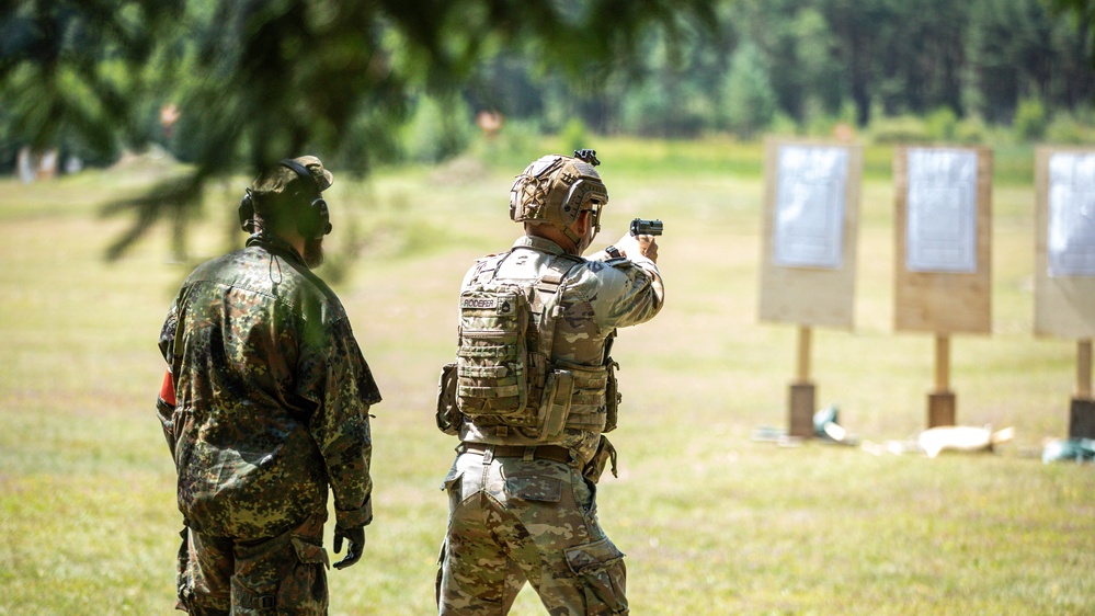 278th ACR Soldiers Train with German Forces to Earn Schützenschnur Marksmanship Badge