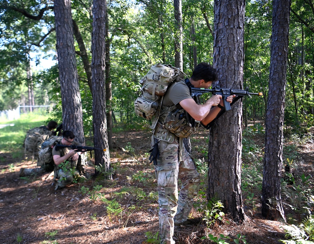 Civil Affairs Students Tested During Operation Sluss-Tiller Culmination Exercise