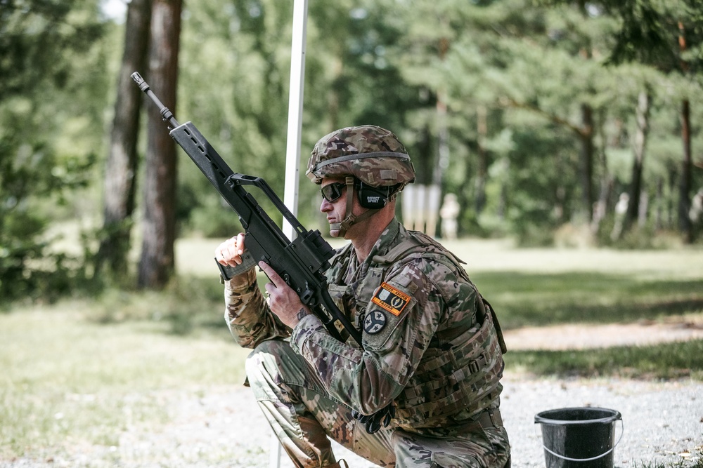 278th ACR Soldiers Train with German Forces to Earn Schützenschnur Marksmanship Badge