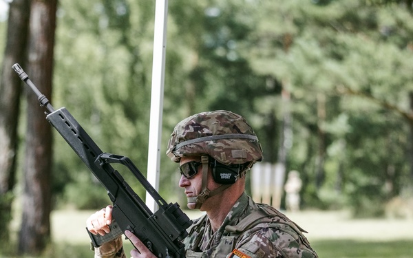 278th ACR Soldiers Train with German Forces to Earn Schützenschnur Marksmanship Badge