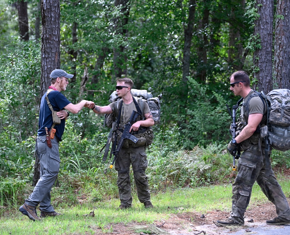Civil Affairs Students Tested During Operation Sluss-Tiller Culmination Exercise