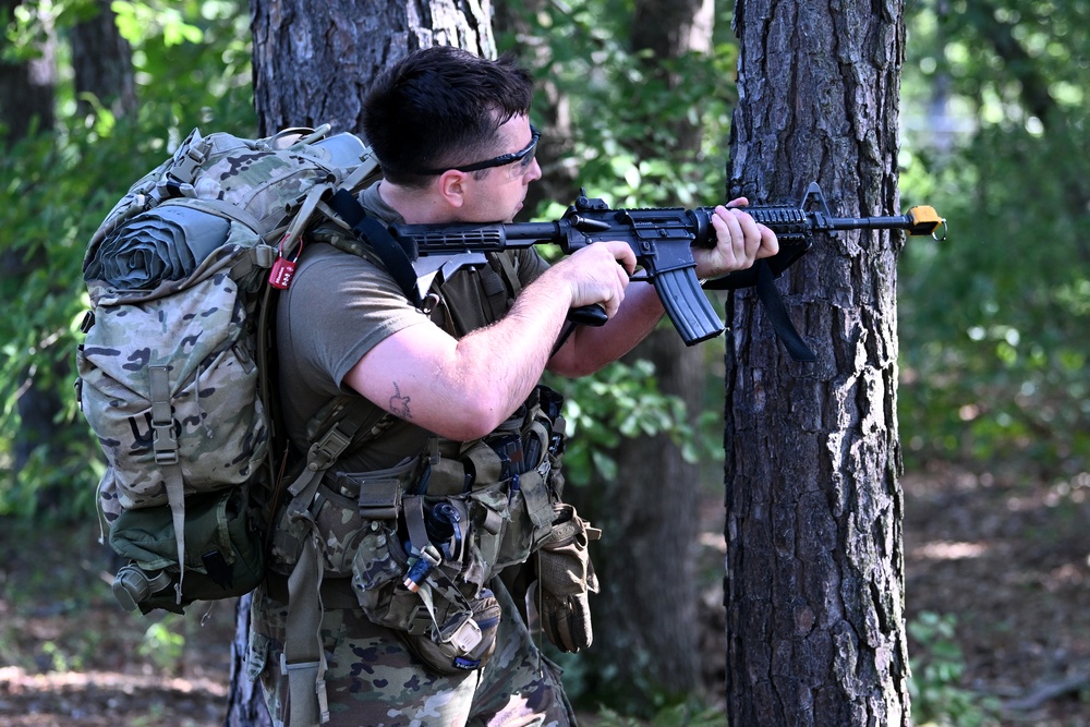 Civil Affairs Students Tested During Operation Sluss-Tiller Culmination Exercise
