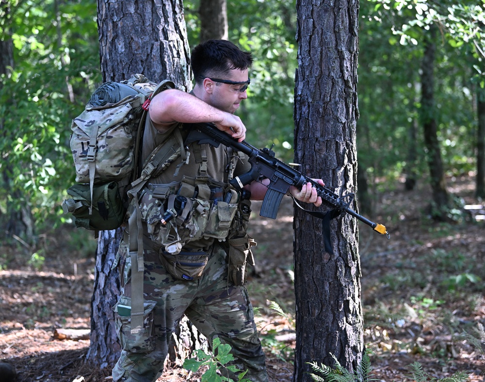 Civil Affairs Students Tested During Operation Sluss-Tiller Culmination Exercise