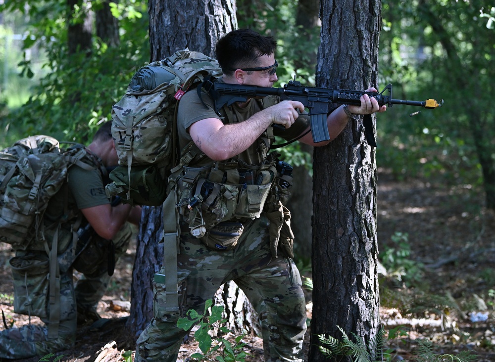 Civil Affairs Students Tested During Operation Sluss-Tiller Culmination Exercise