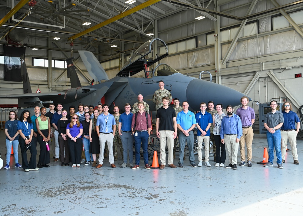 104th Fighter Wing hosts Pratt and Whitney engineers for base tour