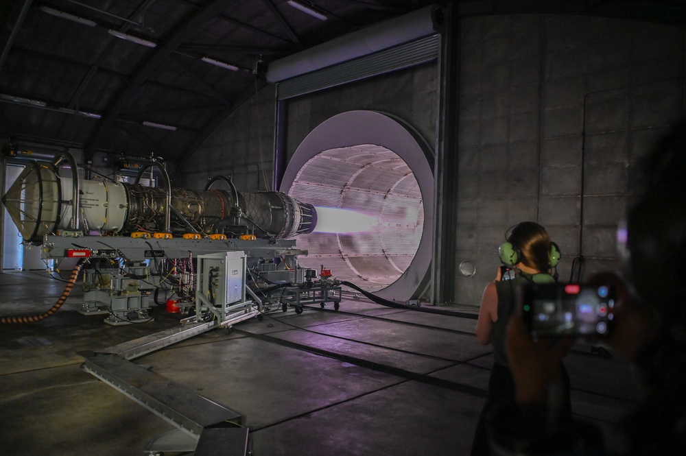 104th Fighter Wing hosts Pratt and Whitney engineers for base tour