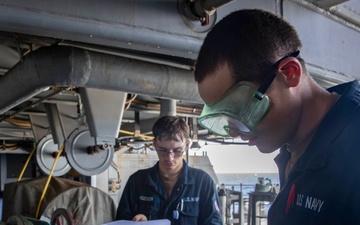 USS Gerald R. Ford (CVN 78) Sailors Conduct Maintenance