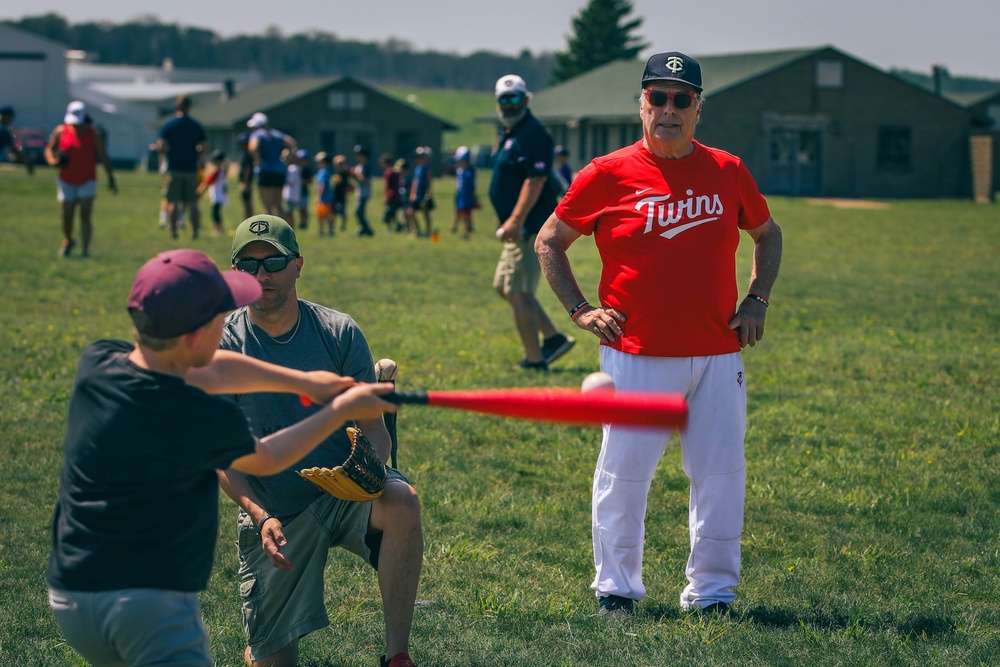 Minnesota Twins Hosts Military Families Baseball Clinic at Camp Ripley