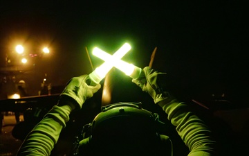 George Washington Conducts Flight Operations at Night
