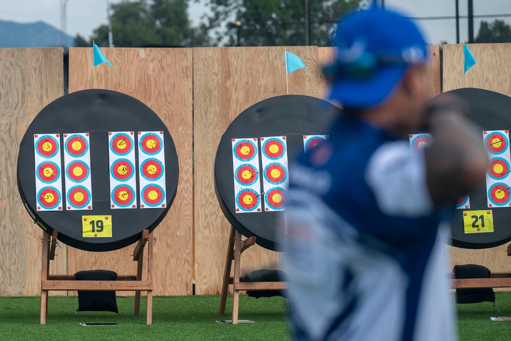 Team Air Force competes in archery qualifiers at 2025 Warrior Games