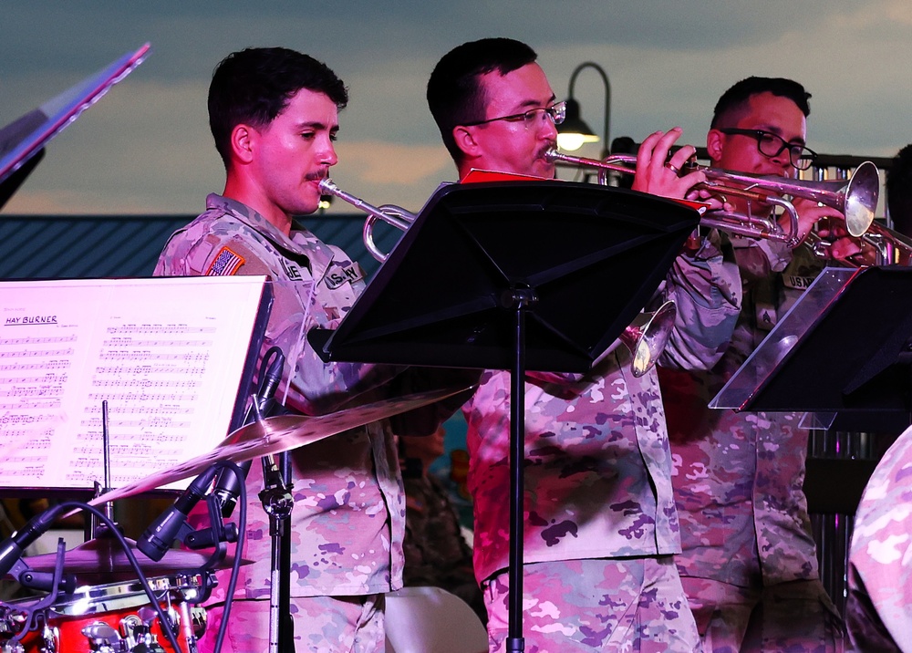 Illinois Army National Guard's 144th Army Band Returns to Alton to Rock Out
