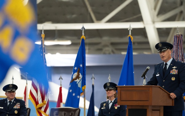 89th Airlift Wing welcomes new leadership