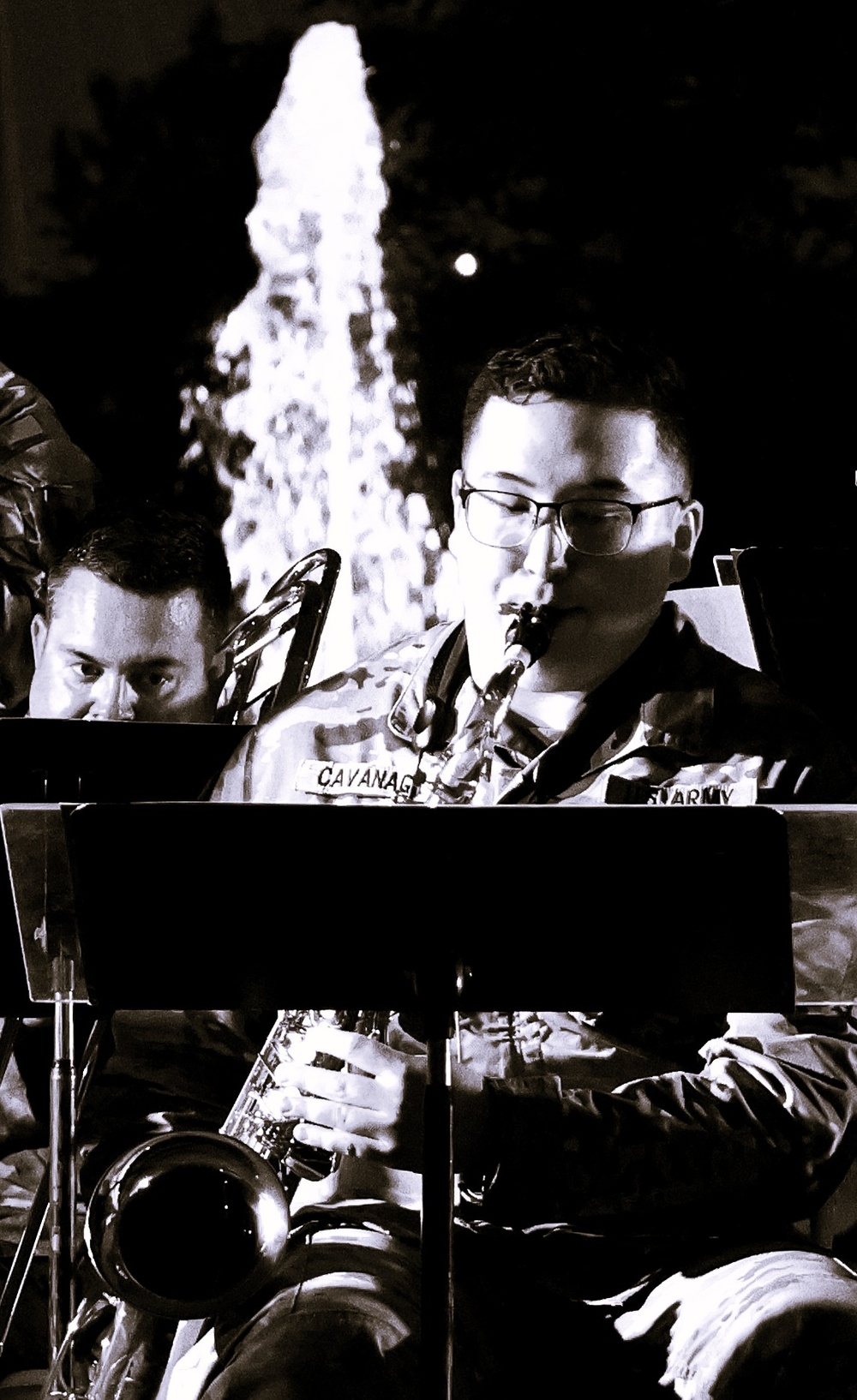Illinois Army National Guard's 144th Army Band Returns to Alton to Rock Out