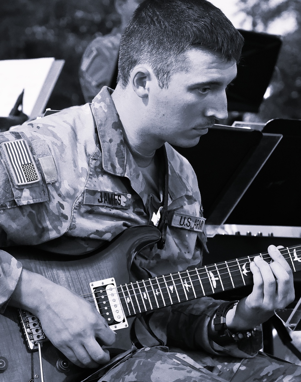 Illinois Army National Guard's 144th Army Band Returns to Alton to Rock Out