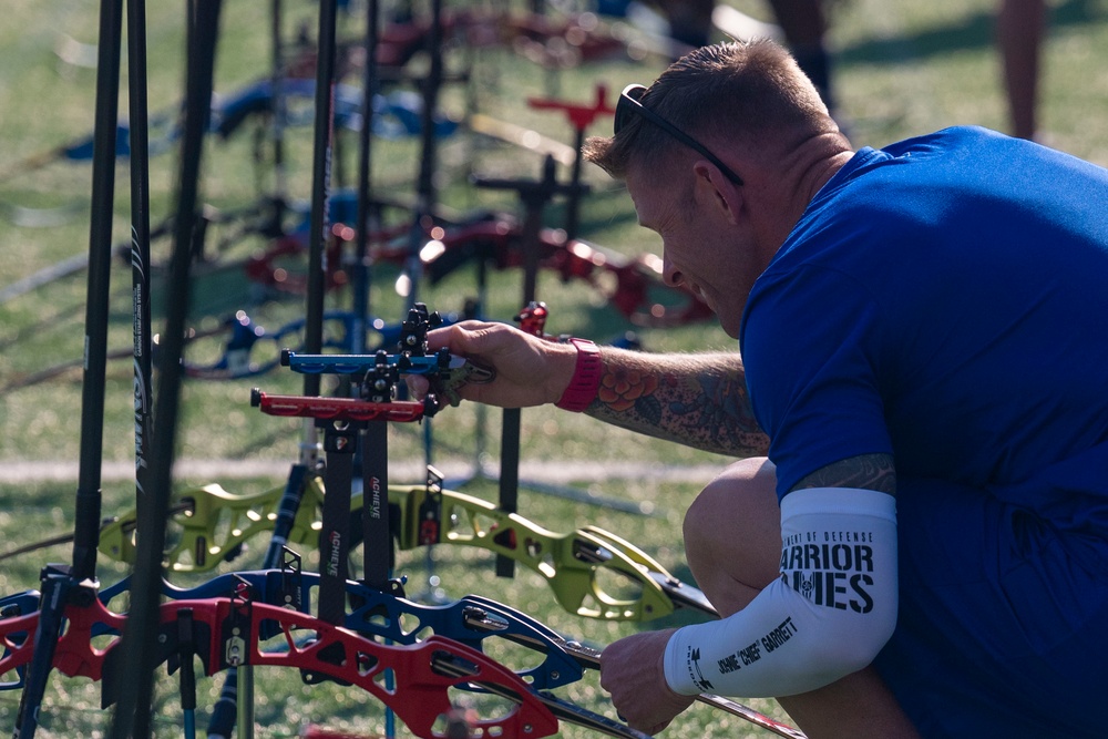 Team Air Force competes in archery finals at 2025 Warrior Games