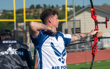 Team Air Force competes in archery finals at 2025 Warrior Games