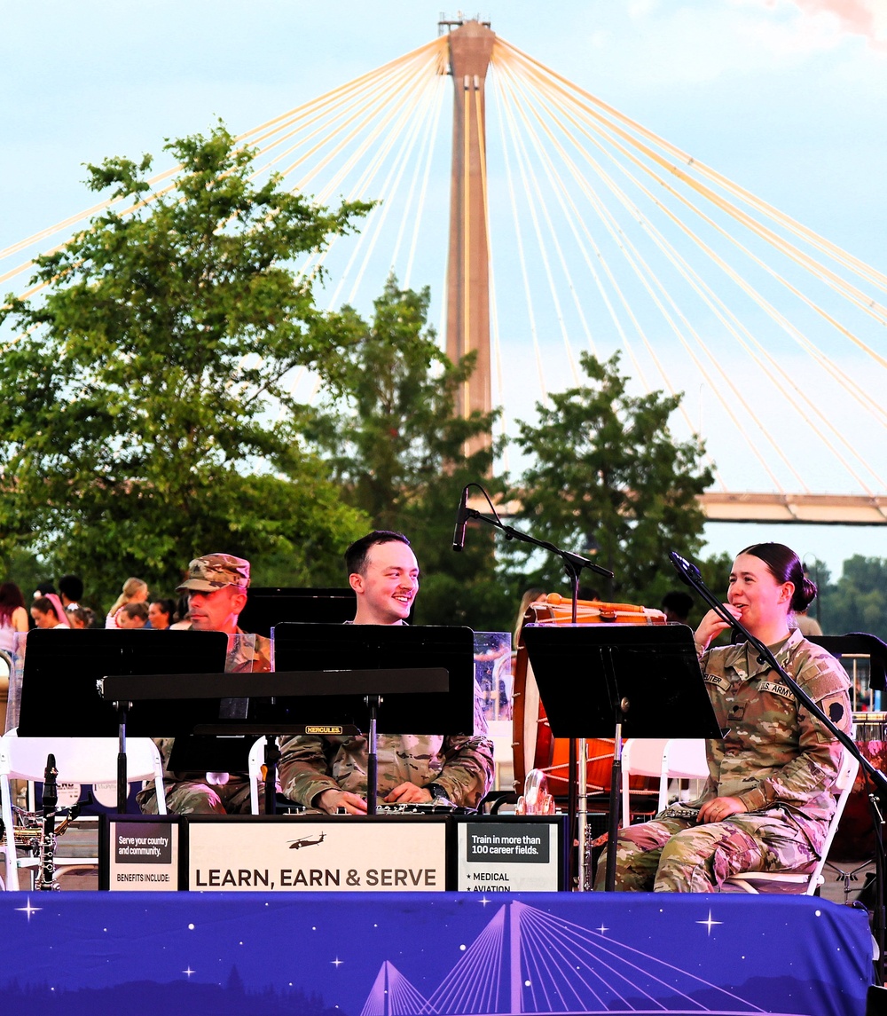 Illinois Army National Guard's 144th Army Band Returns to Alton to Rock Out