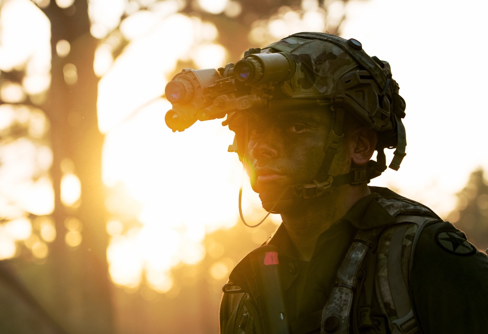 The opposing force assaults 1BCT during Devil Avalanche