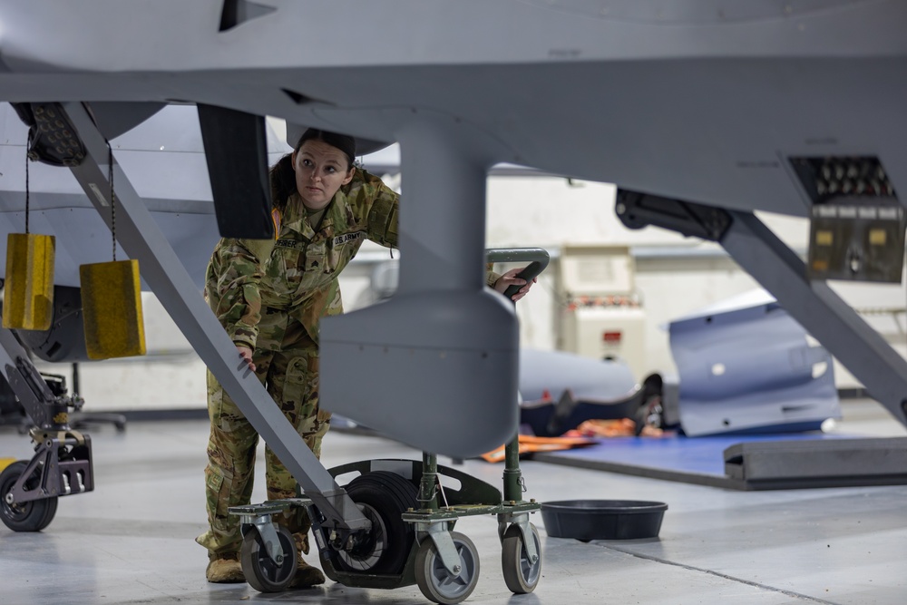 MQ-1 Gray Eagles deploy from Fort Huachuca