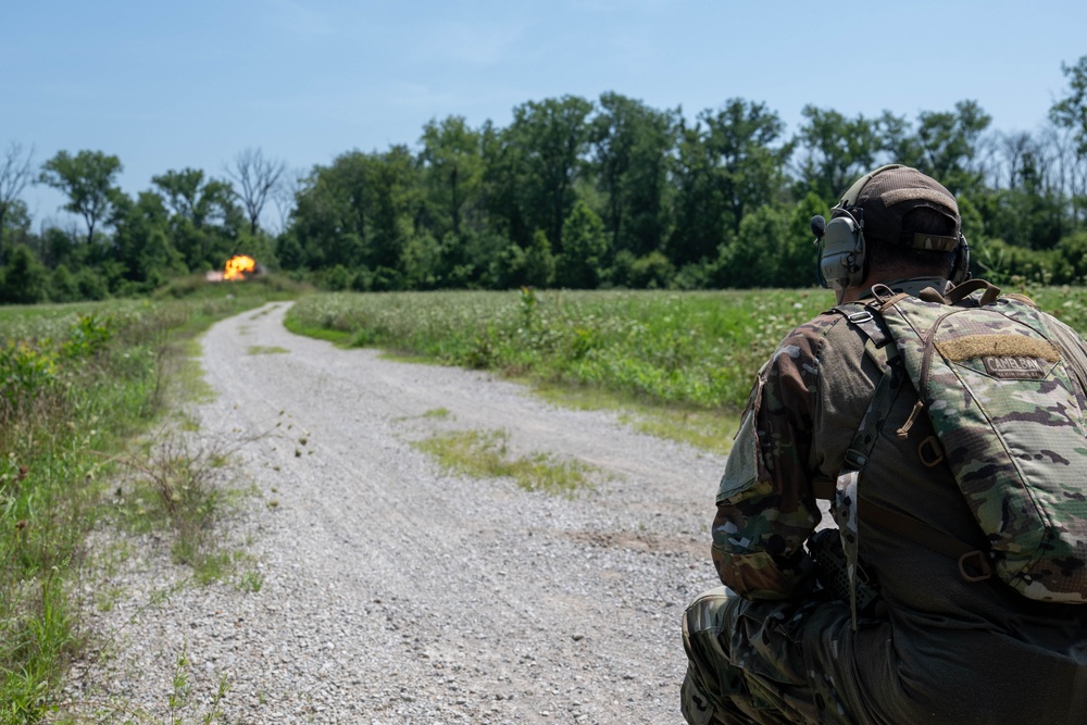 Lead the way: 375th CES sharpens readiness skills with joint field training exercise