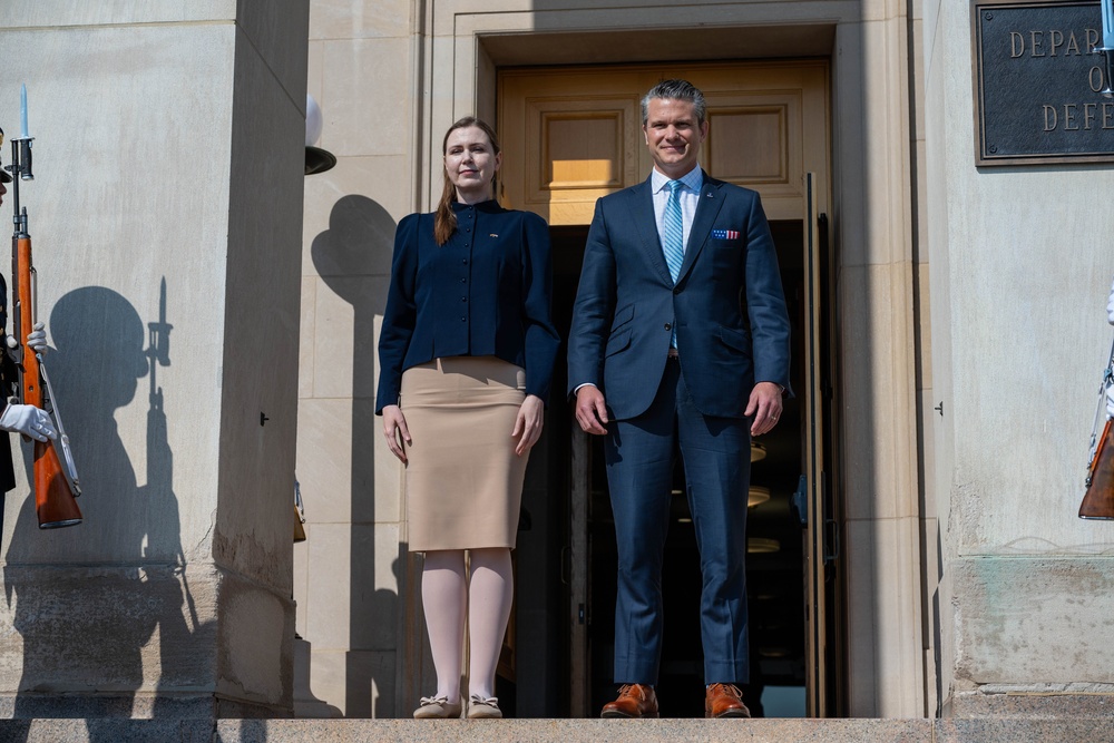 SD Hegseth Hosts Baltics For Quadrilateral Exchange