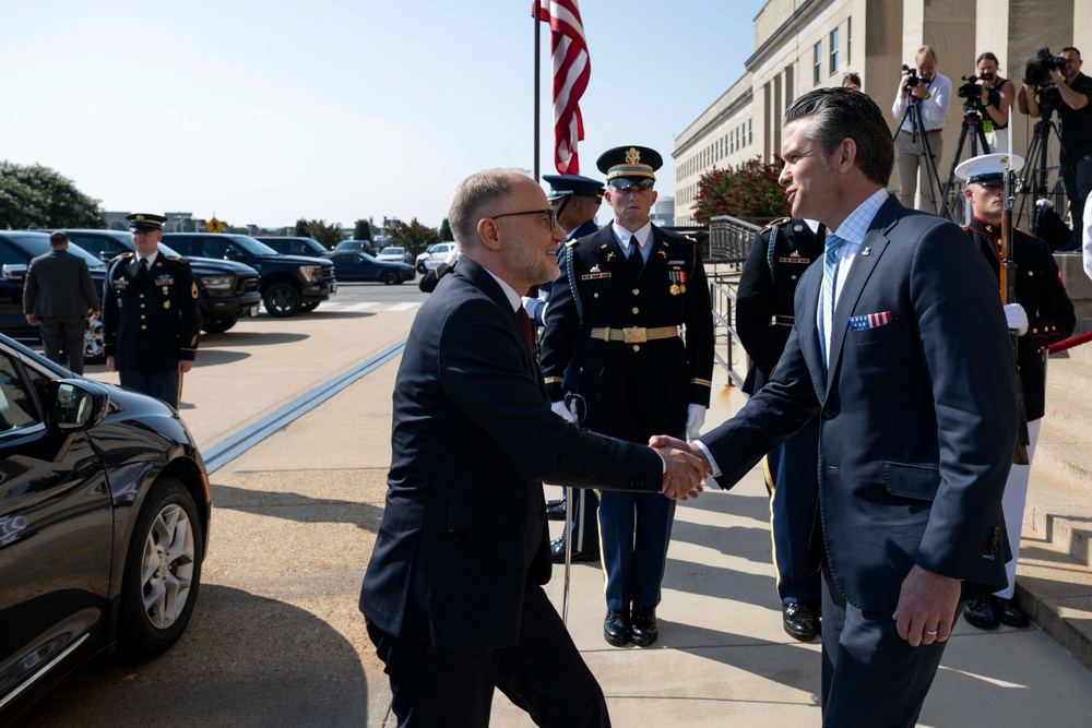 SD Hegseth Hosts Baltics For Quadrilateral Exchange