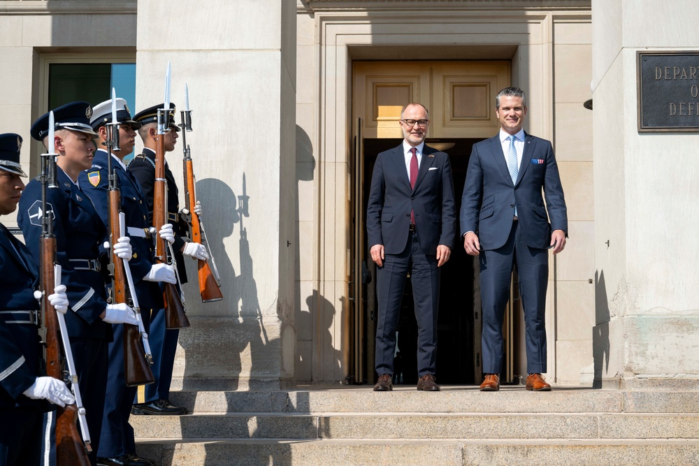SD Hegseth Hosts Baltics For Quadrilateral Exchange