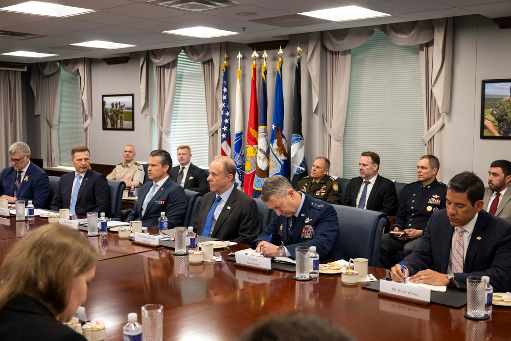 SD Hegseth Hosts Baltics For Quadrilateral Exchange