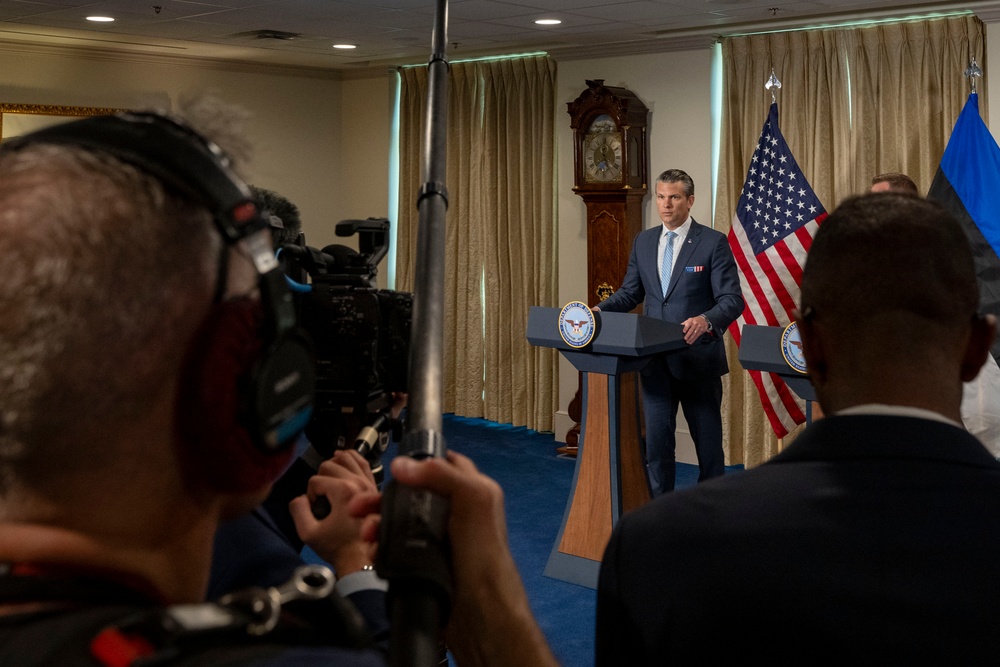 SD Hegseth Hosts Baltics For Quadrilateral Exchange