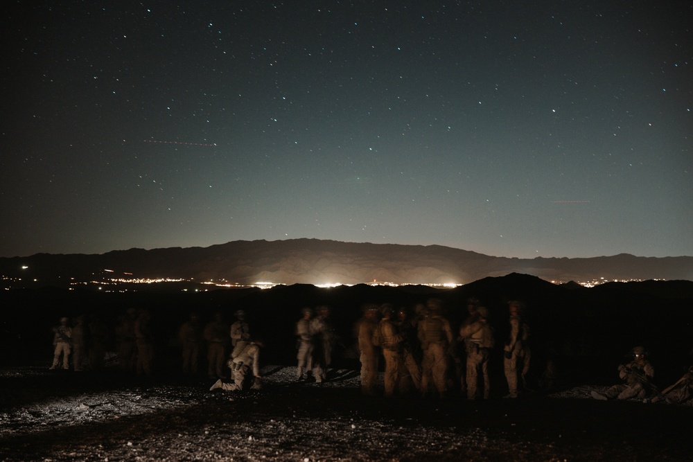 Marines with 3/1 Conduct platoon attacks at night during ITX 4-25