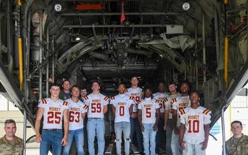 Cardinal Mooney High School Football Team tours YARS