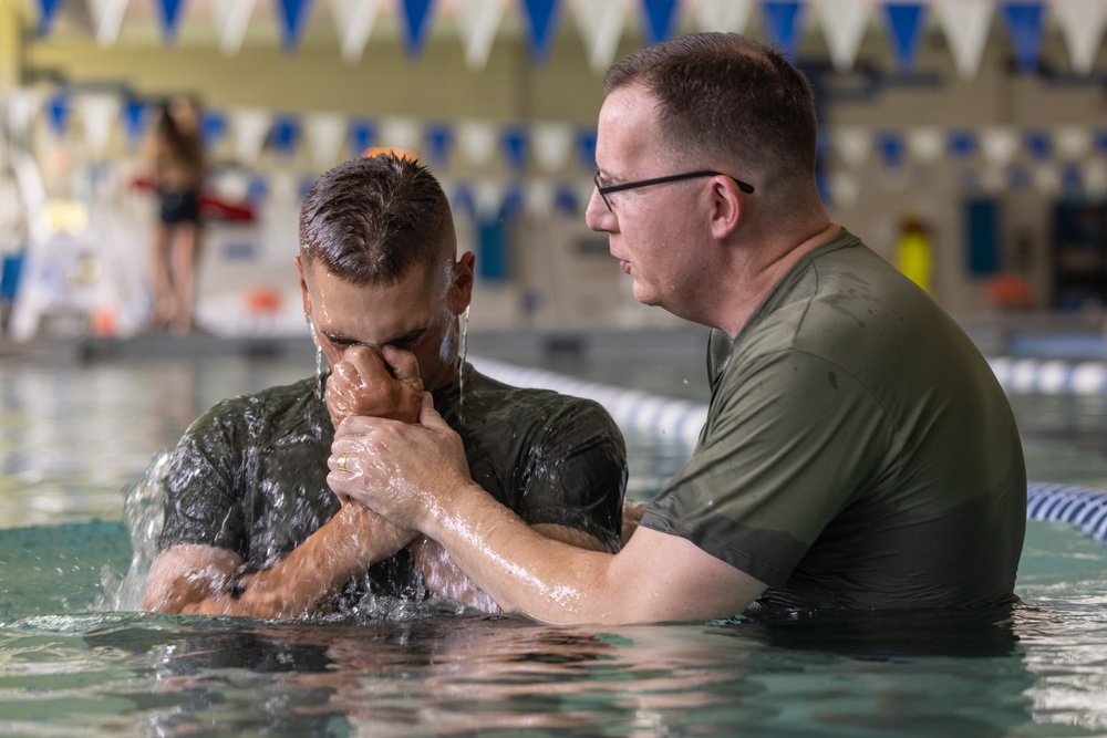 U.S. Marines at School of Infantry – East get baptized