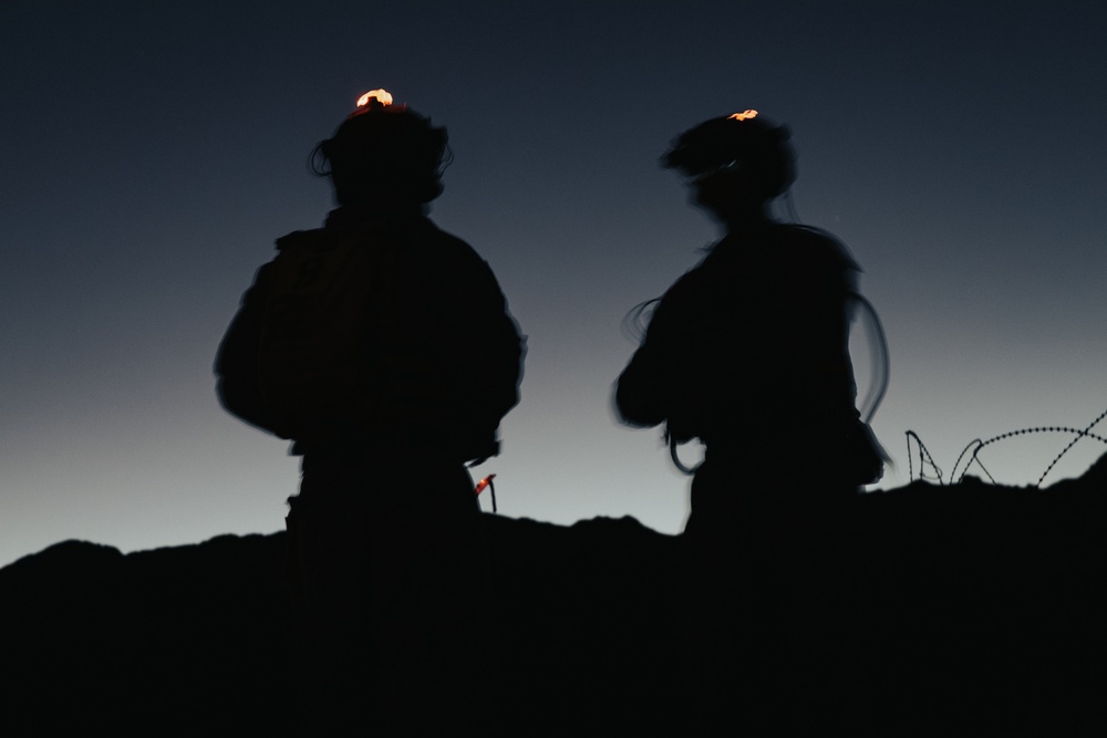 Marines with 3/1 Conduct platoon attacks at night during ITX 4-25