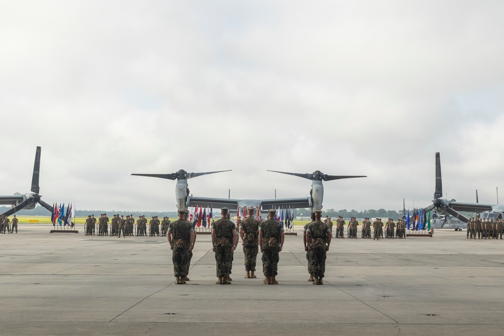 MAG-26 conducts change of command ceremony