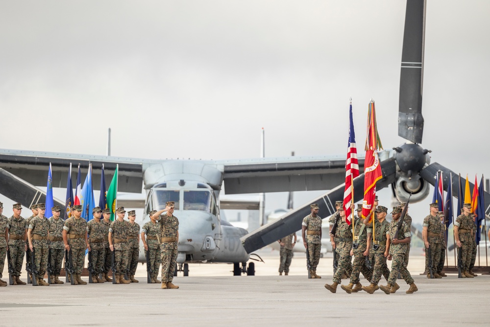 MAG-26 conducts change of command ceremony