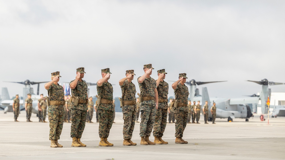 MAG-26 conducts change of command ceremony