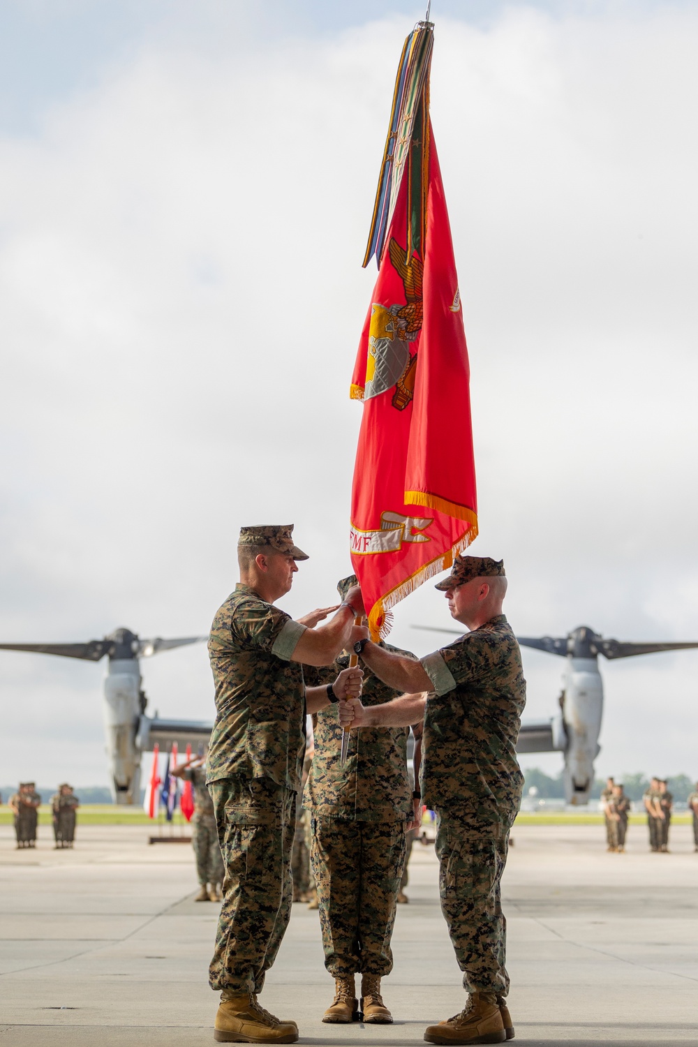 MAG-26 conducts change of command ceremony