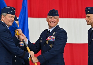 New Commander Takes the Helm of 28th Bomb Wing
