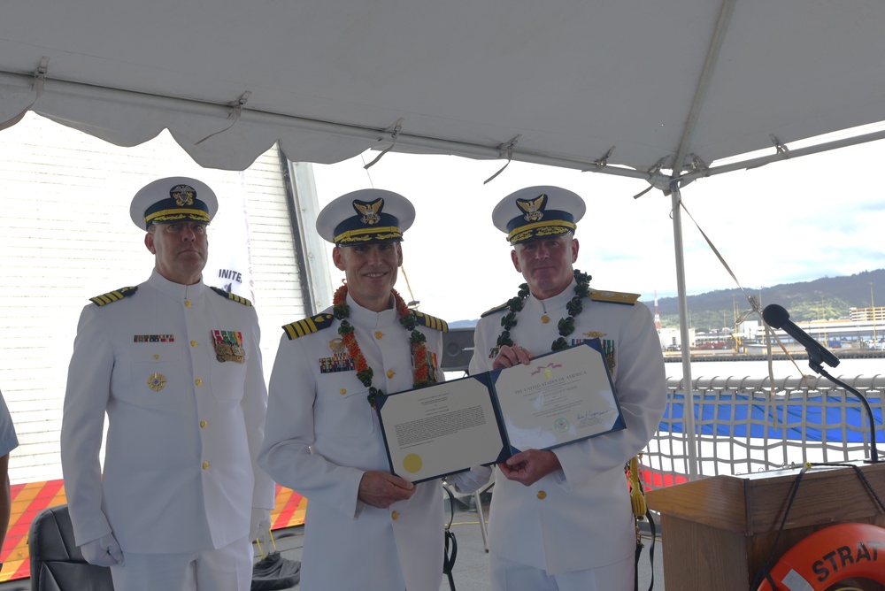 Coast Guard Cutter Stratton holds chain of command ceremony at Base Honolulu