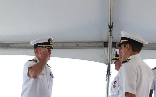 USS Gonzalez (DDG 66) Conducts Change of Command Ceromony