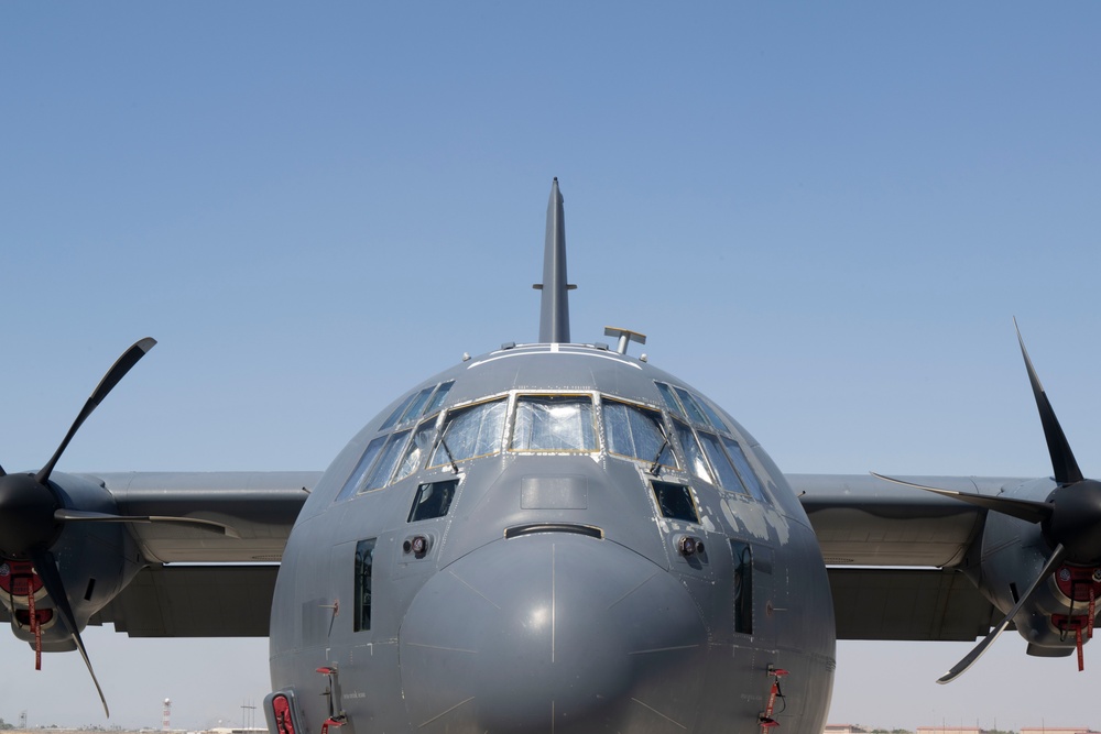 Emerald Warrior 25.2 Aircraft on the Flight Line
