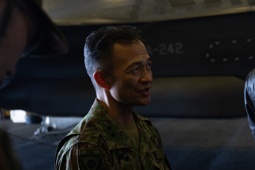 1st Helicopter Brigade Commander visits U.S. Marines, Sailors during Talisman Sabre 25