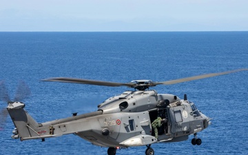 ITS Spartaco Schergat (F 598) Commanding Officer Visits USS Gerald R. Ford (CVN 78)