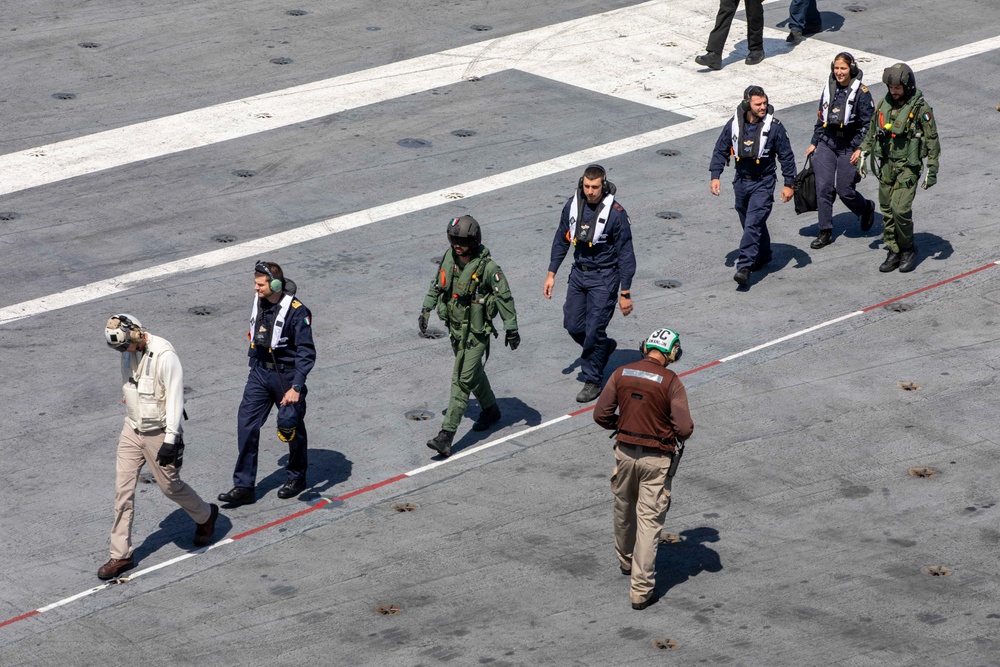 ITS Spartaco Schergat (F 598) Commanding Officer Visits USS Gerald R. Ford (CVN 78)
