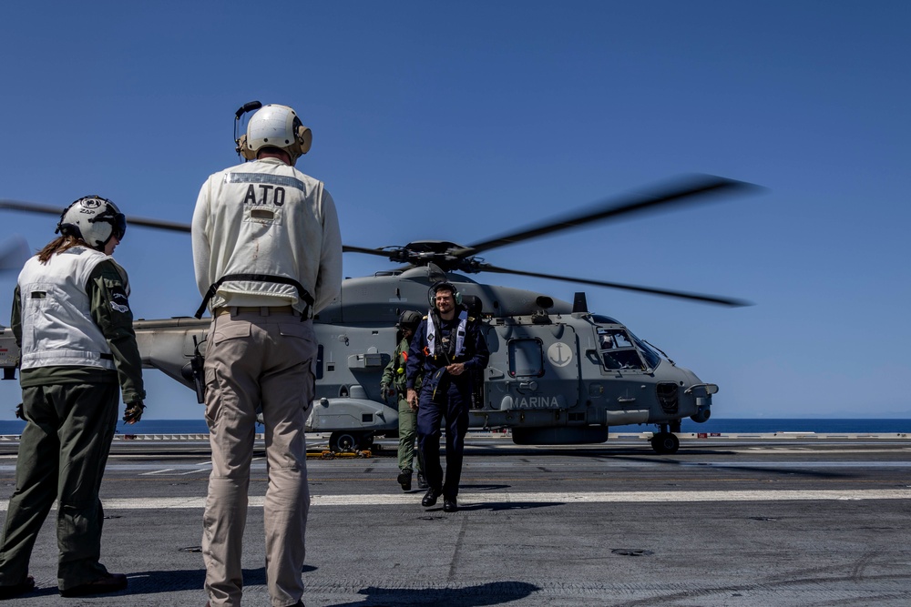 ITS Spartaco Schergat (F 598) Commanding Officer Visits USS Gerald R. Ford (CVN 78)